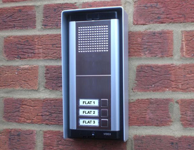 Three-Button-Audio-Entry